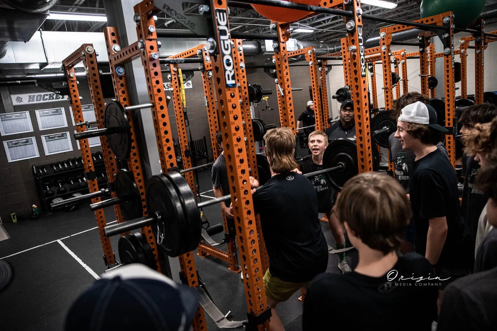 A group of athletes in a strength session